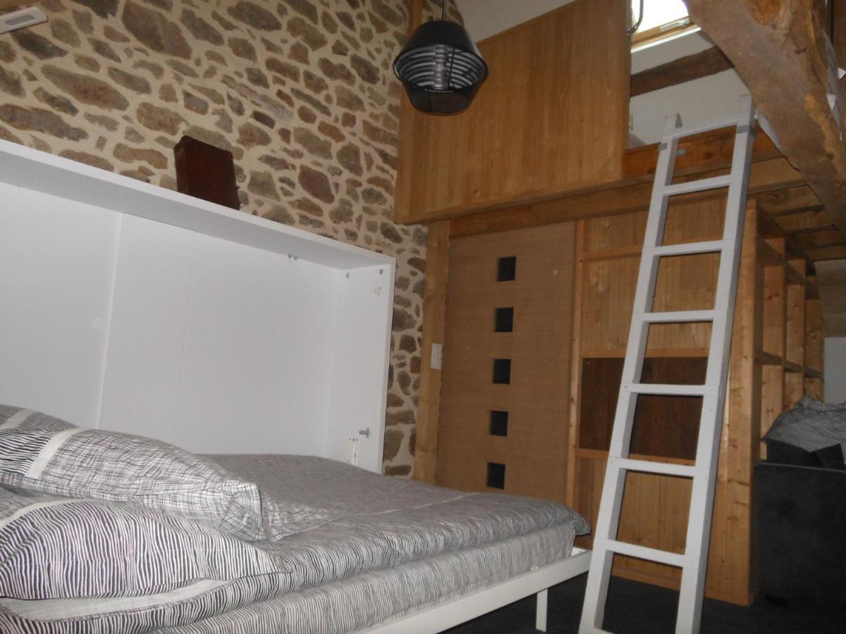 Le Logis De Mordreuc Apartment Pleudihen-sur-Rance Exterior foto